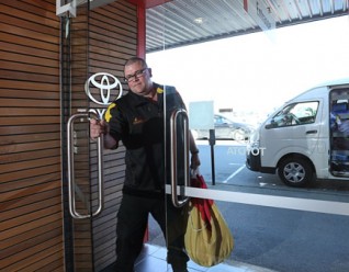 Electric Delivery Vans – Bring it on McCallums!